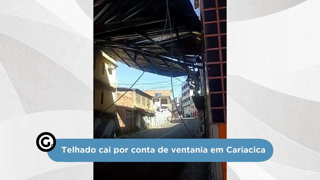 Telhado cai por conta de ventania em Cariacica