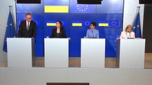 EU, 우크라이나와 가입 협상 공식 개시..."이정표 순간" / YTN