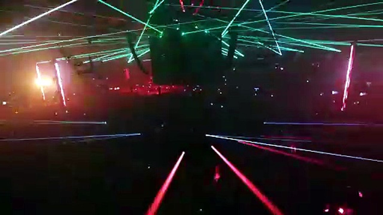 Jessi & Jesson - Cant Get Enough