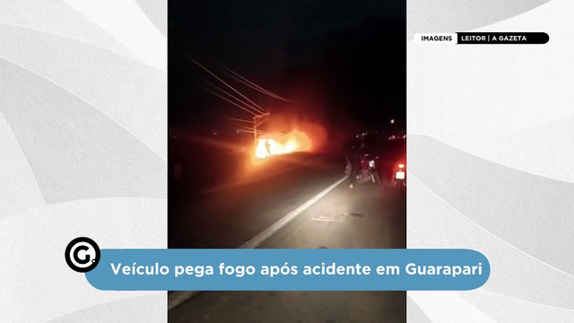 Veículo pega fogo após acidente em Guarapari
