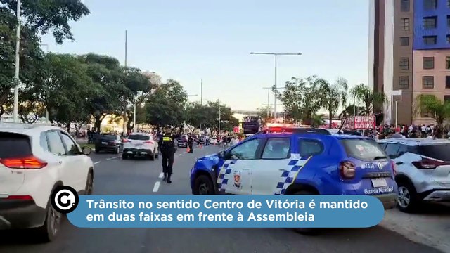 Trânsito no sentido Centro de Vitória é mantido em duas faixas em frente à Assembleia