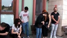 Adli Tıp önünde yoğunluk! Ünlü isimler Ece İrtem için bir araya geldi