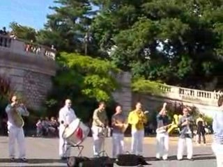 Fanfare au Pied de Montmartre By Hoang Van Bizet Dan