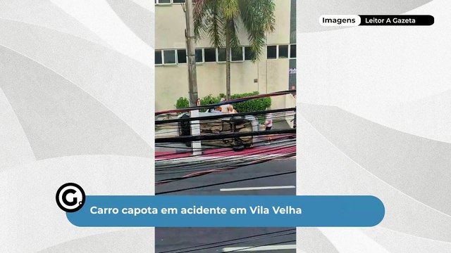 Carro capota em acidente em Vila Velha