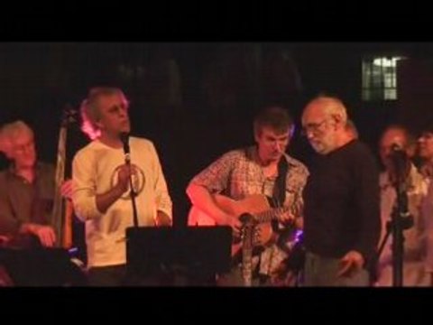 Se canta entre amics