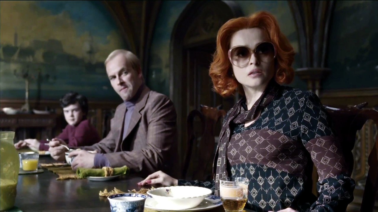 Dark Shadows Bande-annonce (IT)