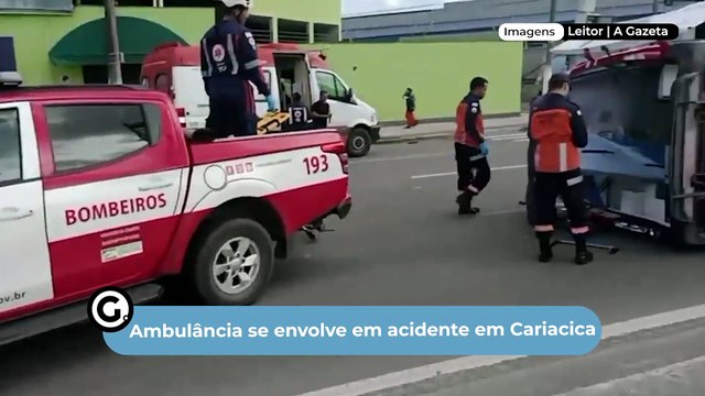 Ambulância se envolve em acidente em Cariacica