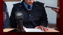 Frustraron un robo al Banco Rioja: la policía escuchó ruidos y detuvo a un hombre que intentaba violentar un cajero con un destornillador.