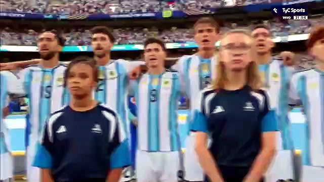 CORTO La Selección canta Himno Nacional Argentino