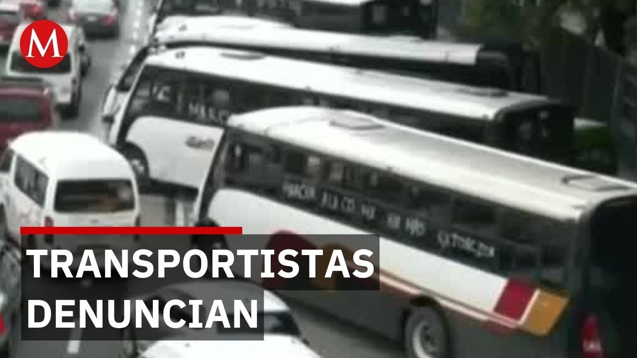 Transportistas bloquean Periférico Norte denunciando extorsión, robos y falta de seguridad