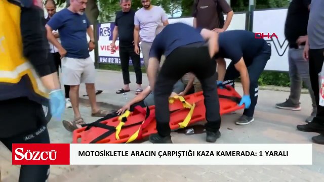Motosikletle hafif ticari aracın çarpıştığı kaza kamerada: 1 yaralı