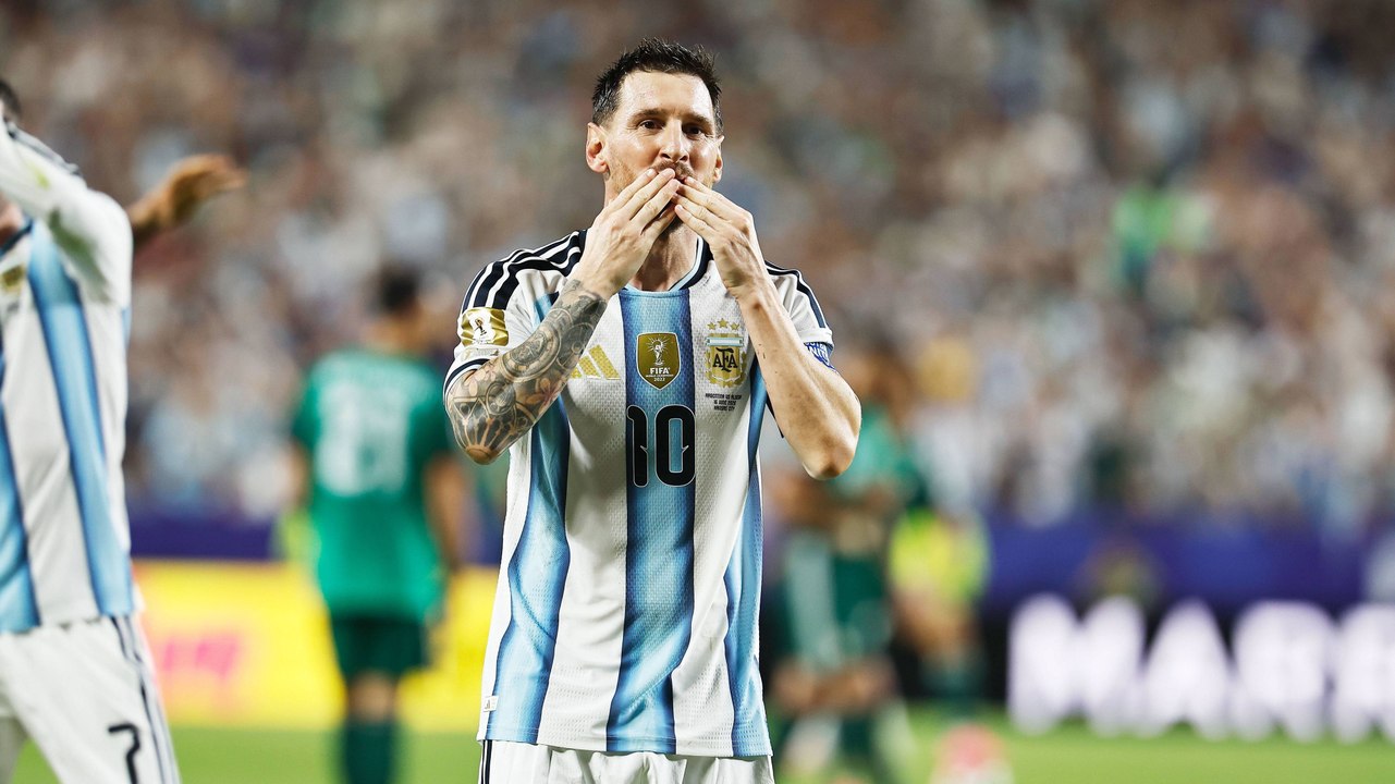 Messi über seinen Torrekord: 'Eine Ehre, neben Klose zu stehen'