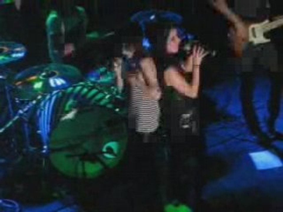 The Veronicas - 4Ever [Chameleon Club - 6.19.08]