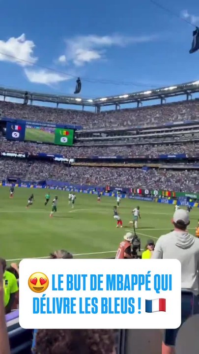 BUT DE MBAPPÉ CONTRE LE SÉNÉGAL VU DES TRIBUNES
