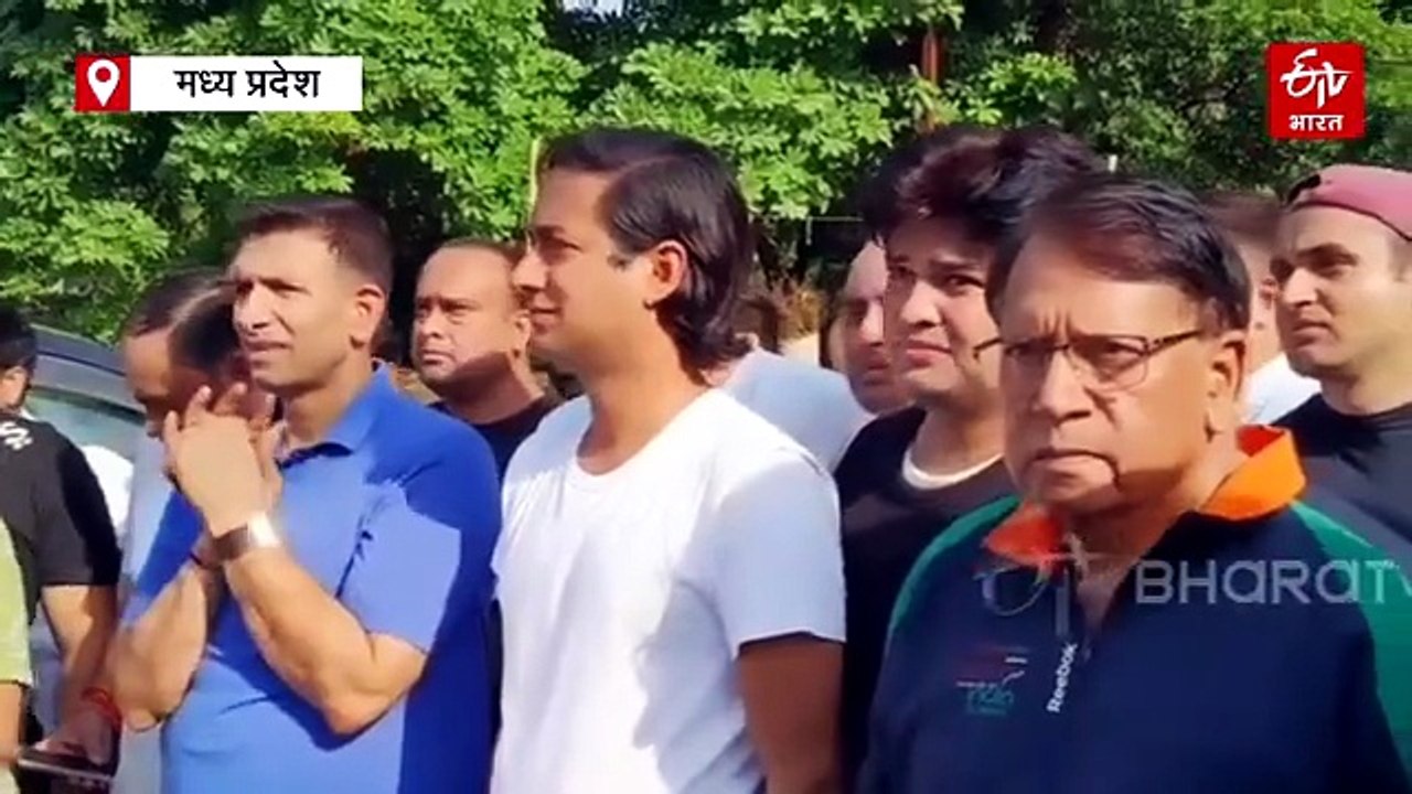 मध्य प्रदेश में OTF को लेकर ग्वालियर में दौड़े युवा, सभी एग्जाम के लिए वन टाइम फीस की डिमांड