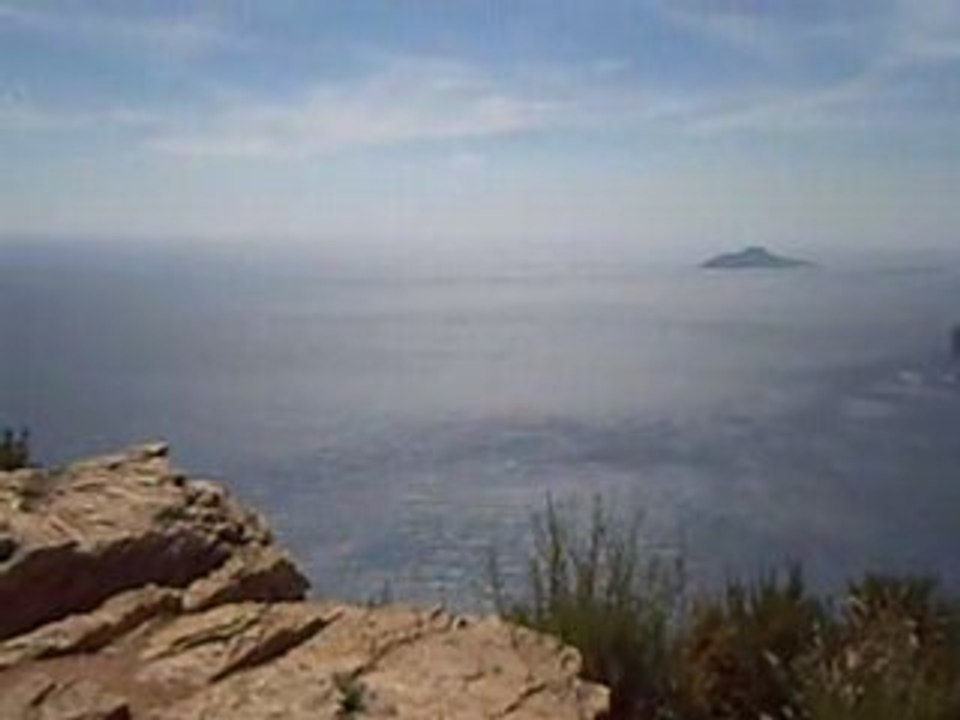 CASSIS VUE DEPUIS LA ROUTE  DES CRETES