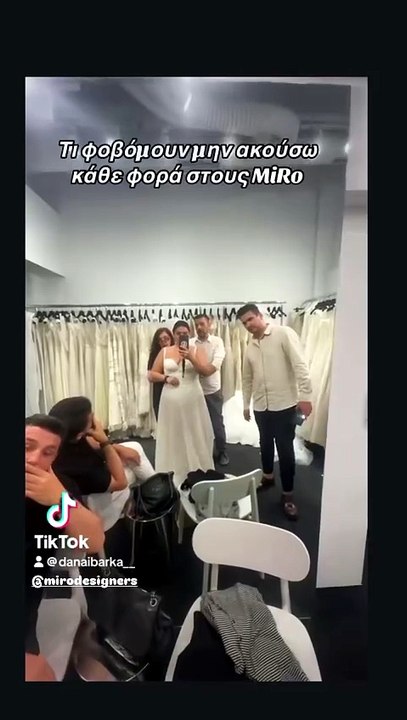 Μπάρκα: Η mirror selfie από την πρόβα & το νέο...