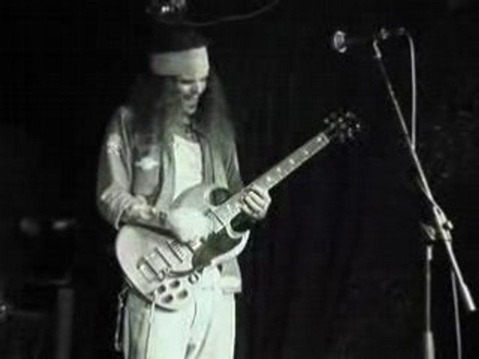 Brant Bjork and The Bros - '73 - live O'Sullivans 2007