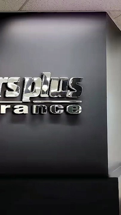 How Custom Lobby Signs in Mississauga Create Lasting First Impressions
