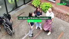 Les élus de Braives s'essaient... au handicap!