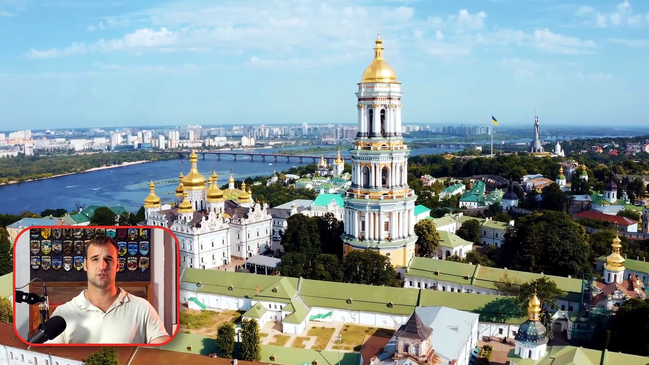 “WHAT AIR DEFENCE DOING?!” Ukrainian Drones Fly Slowly over Moscow