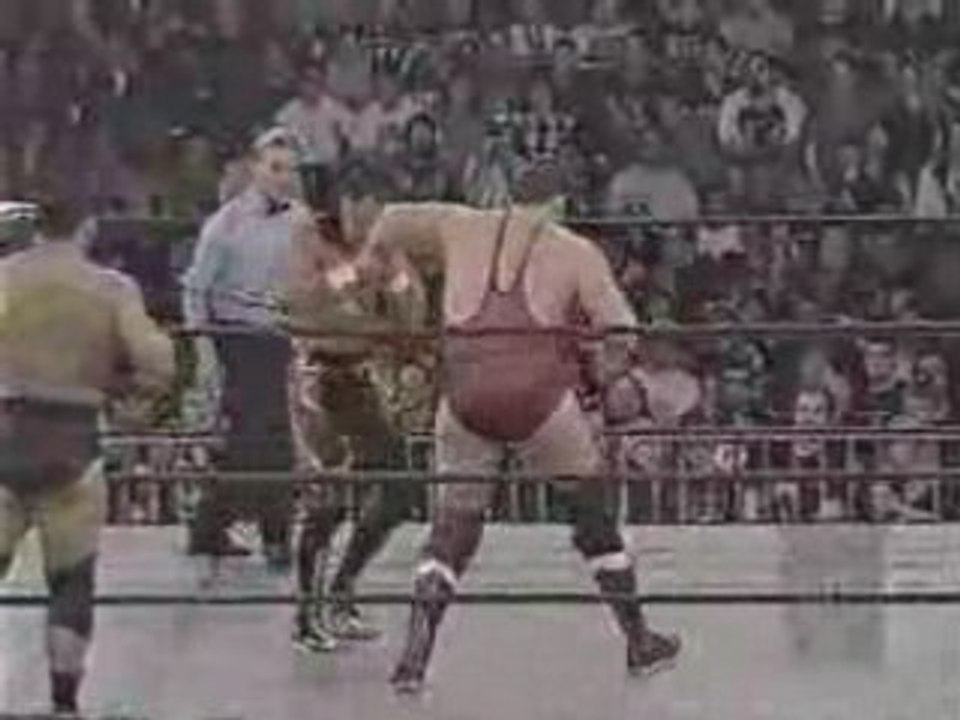 Rey Mysterio & Steven Regal vs Eddie & Dean Mal...