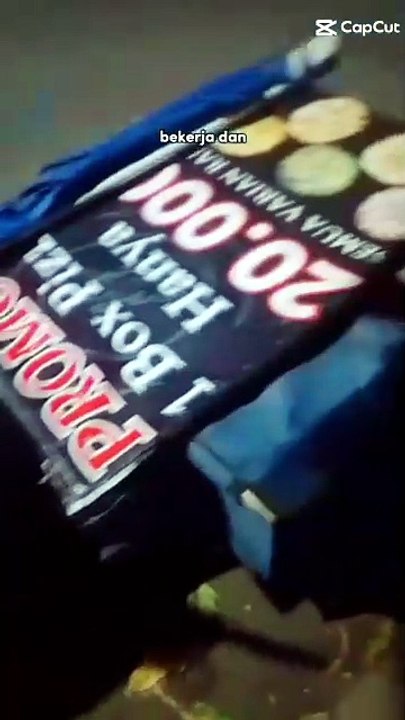 Laki laki hidup untuk menghidupi