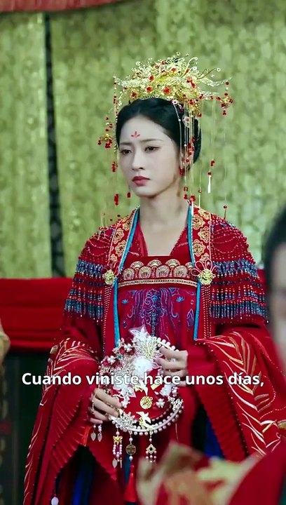 (Doblado) Rosa coronada entre espinas En español