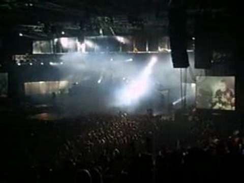 Tokio Hotel _ Schrei (17 Avril Zenith de Paris)