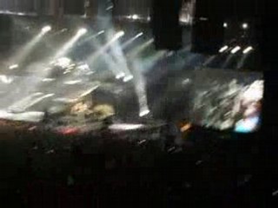 Tokio Hotel _ Wo Sind Eure Hände (17 Avril Zenith de Paris)