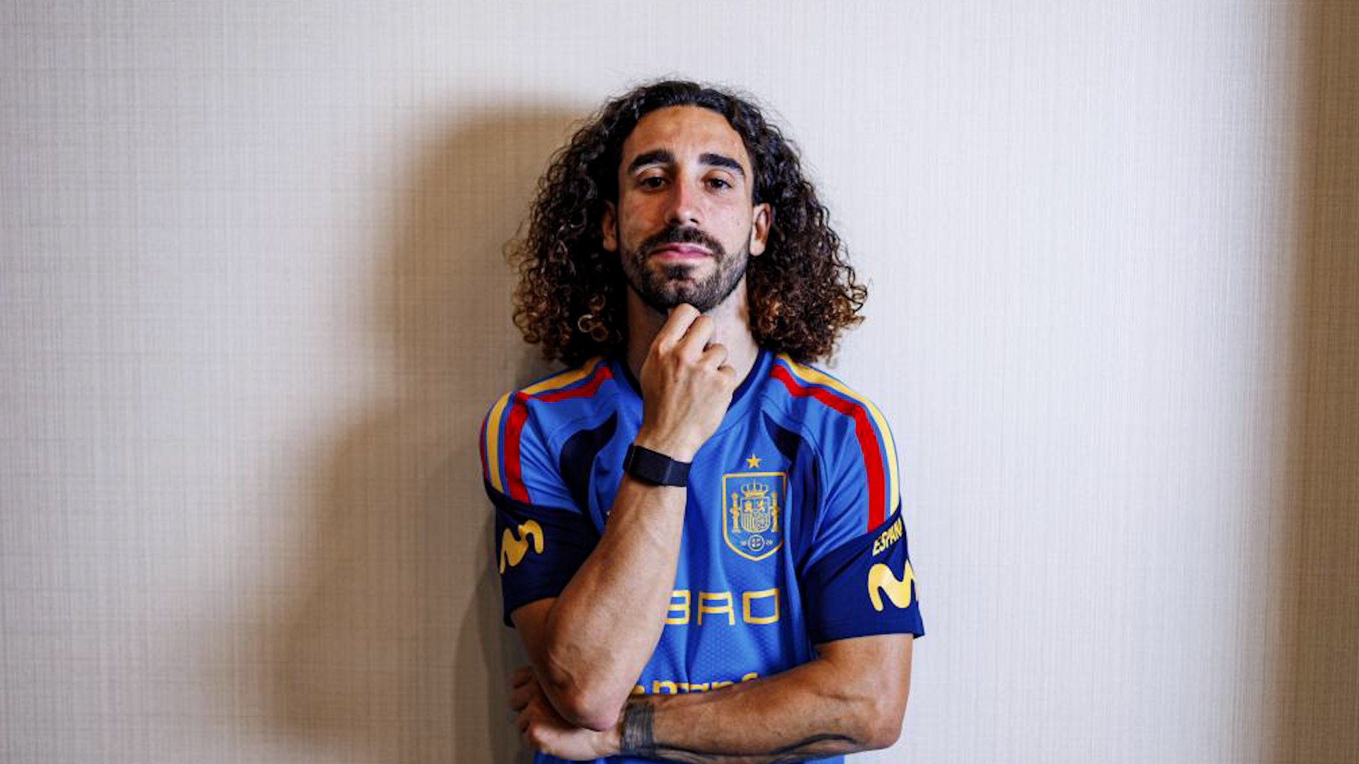 Cucurella: "Jugar para el Madrid es un honor, no muchos jugadores lo pueden decir"