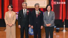 中研院院長交接 蔡英文肯定廖俊智貢獻、期許陳建仁領新局