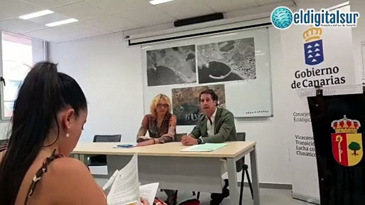Las Galletas (Arona) acoge una visita europea y un "encuentro vecinal" sobre la transformación de la playa y el frente marítimo con escasa participación ciudadana