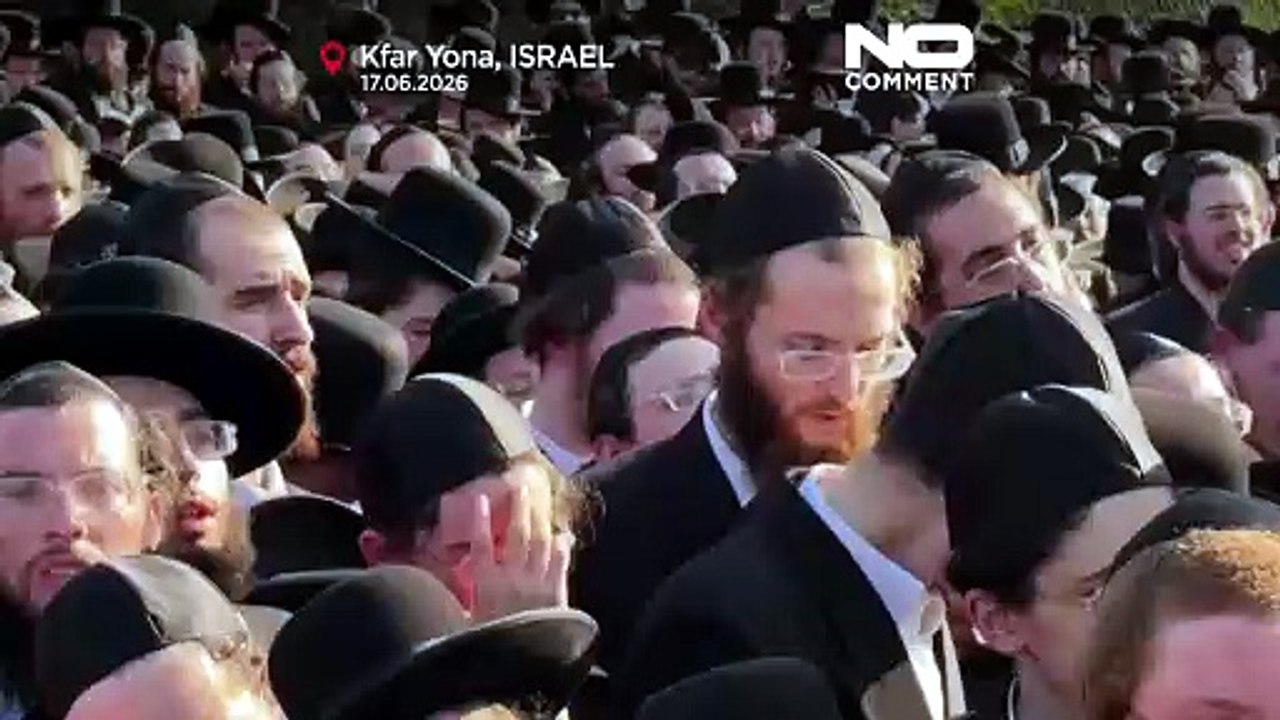 احتجاج حاشد لليهود المتدينين المتشددين في إسرائيل رفضا للتجنيد الإلزامي