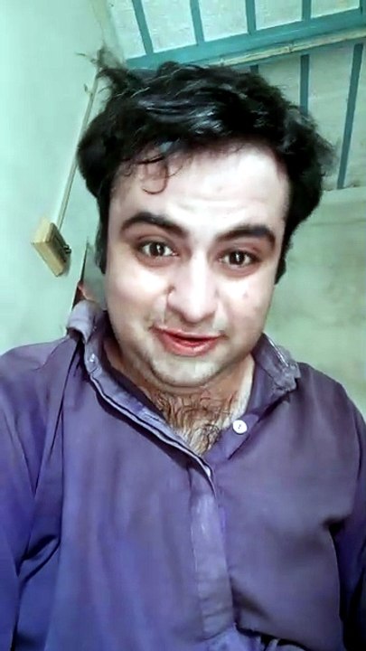Aaj main camera ke samne aaya