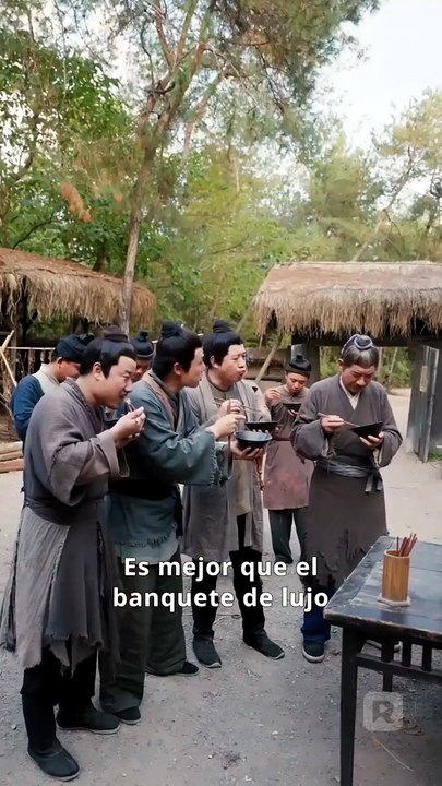 Entre Dos Mundos Panecillo Por Esposa Drama Chino
