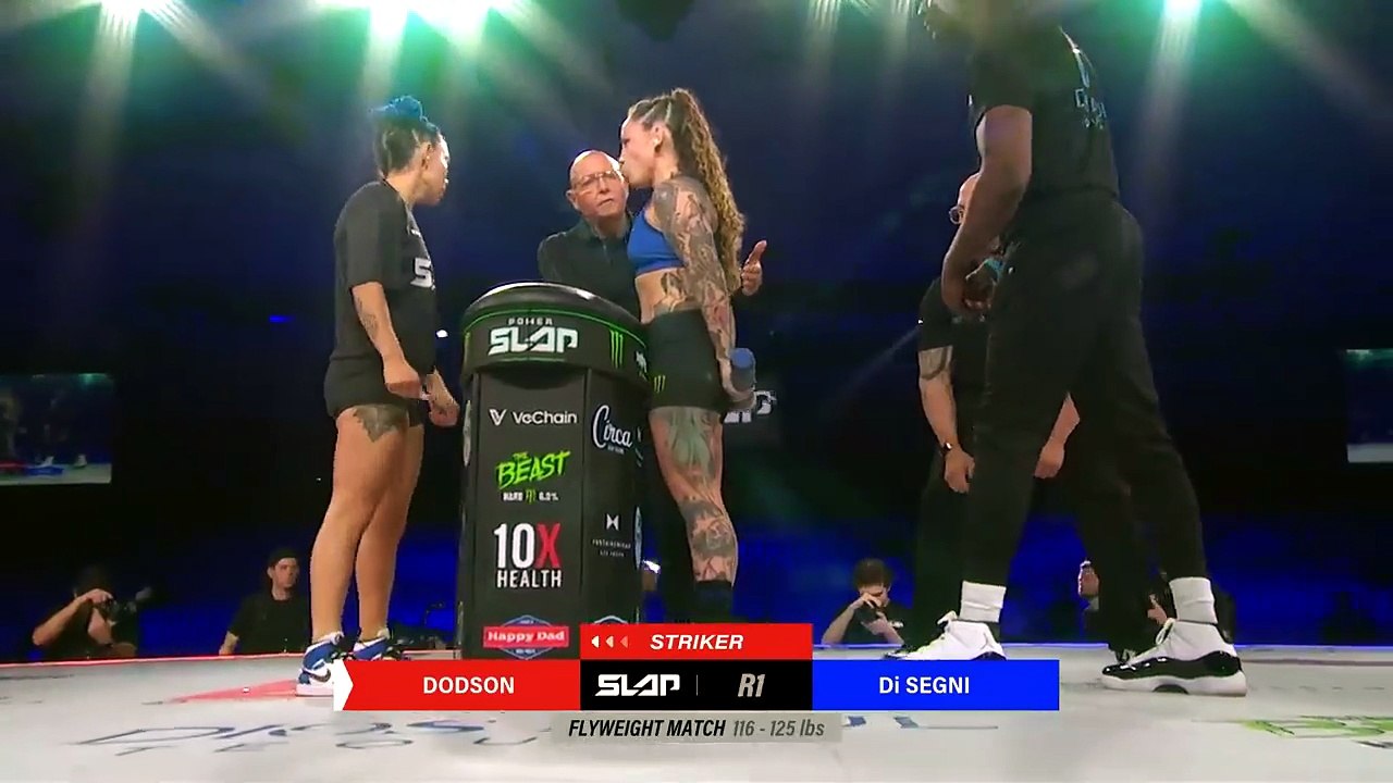 Women s Flyweight Clash Ends in Shock 😮 _