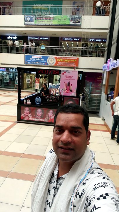 Vinayak City Centre Prayagraj Mall Tour Part 1 | Shops, Floors & PVR Tour
