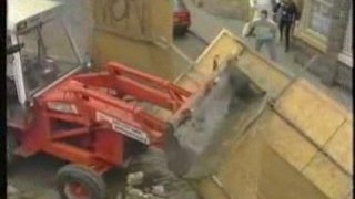 Coronation Street - Steve hijacks a Bulldozer