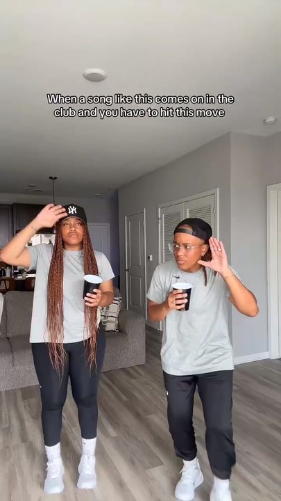 This or we jumping 🤣🕺🏼 #foryou #twins
