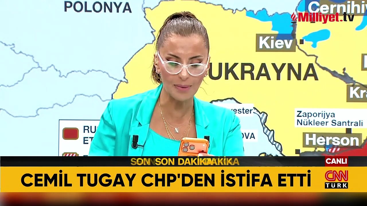 İzmir Büyükşehir Belediye Başkanı Cemil Tugay CHP'den istifa etti
