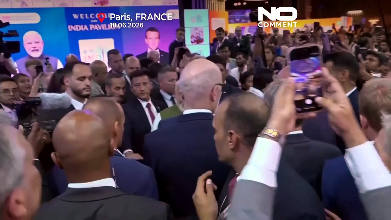 Macron i Modi zwiedzają indyjski pawilon na VivaTech we Francji