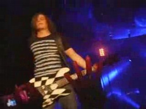 Tokio Hotel _ Ich Bin Nicht Ich (16 Octobre Paris Bercy)