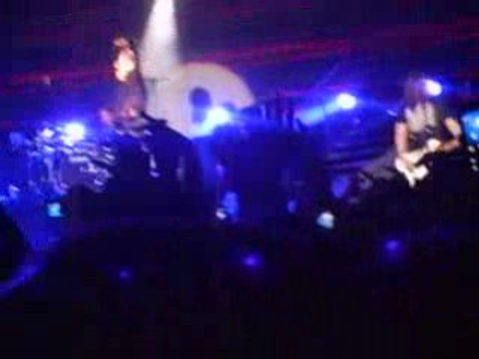 Tokio Hotel _ Vergessene Kinder (9 Mars Paris Bercy)