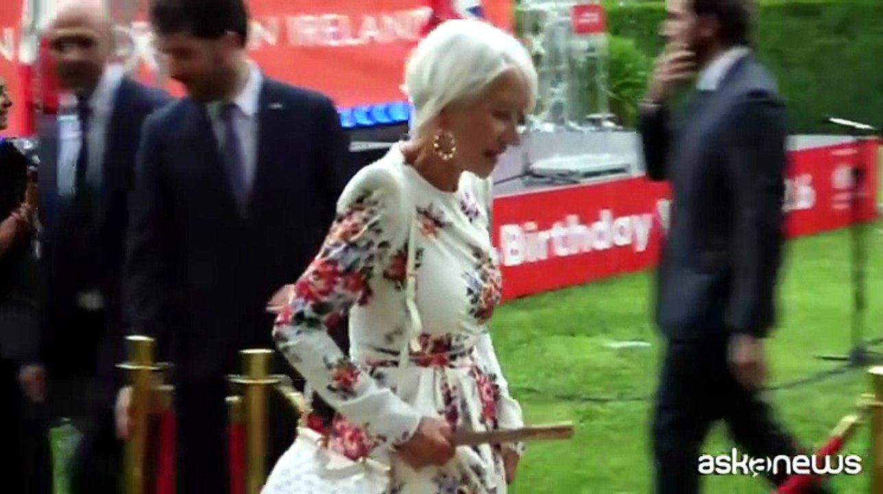 Checco Zalone premia Helen Mirren: «Avrei volut...