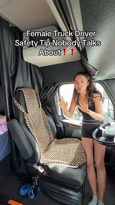 #truckergirl #truckinglife #truck #trucking #immigrant