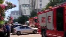 Küçükçekmece'de binada yangın