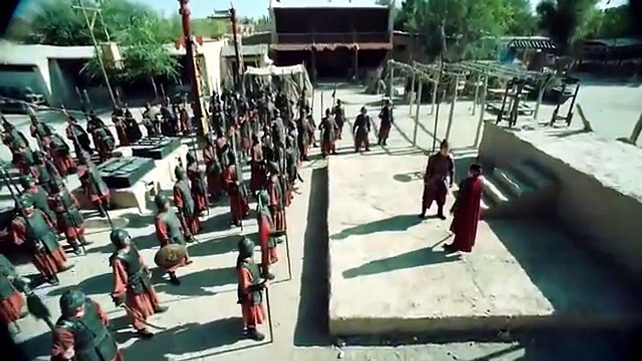Bound captive woman breaks free, slaughters all enemies!