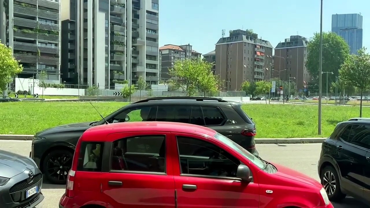 Milan, colpo Guernier: il talento a Casa Milan per la firma sul contratto | PM