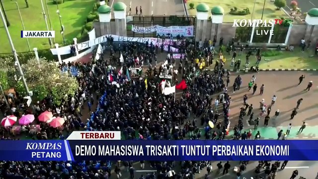 Terbaru! Visual Udara Demo Mahasiswa Depan Gedung DPR, Tuntut Perbaikan Ekonomi